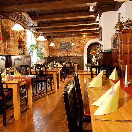 فندق Wirtshaus Zum Pferdemarkt ساربورغ المظهر الخارجي الصورة